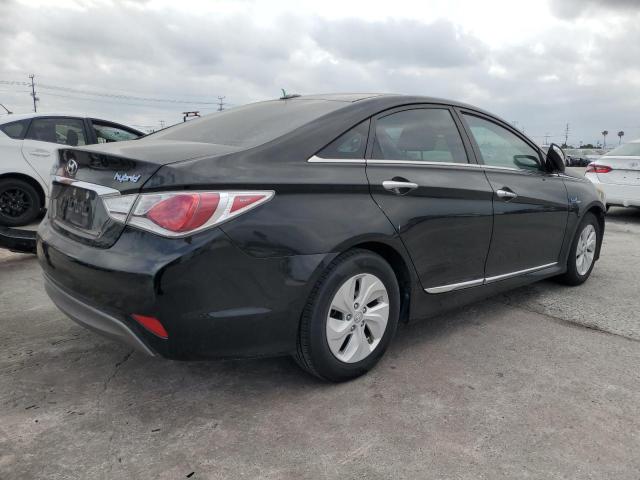 Photo 3 from auction – 2015 HYUNDAI SONATA HYB with VIN KMHEC4A40FA138464