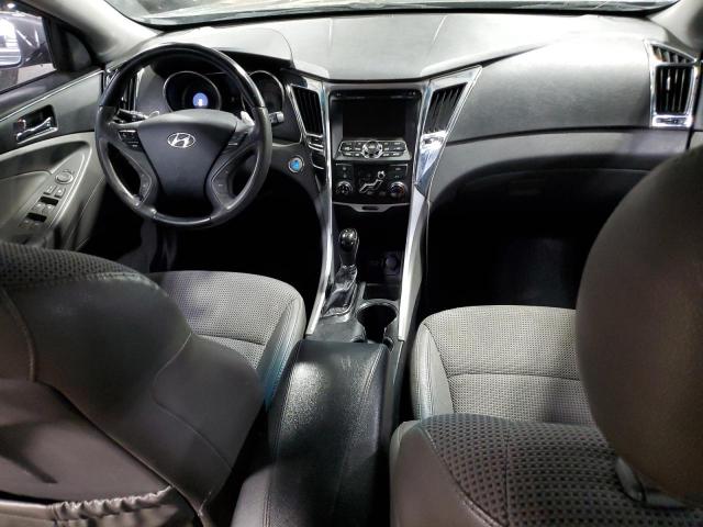 Photo 8 from auction – 2011 HYUNDAI SONATA SE with VIN 5NPEC4AC3BH284937