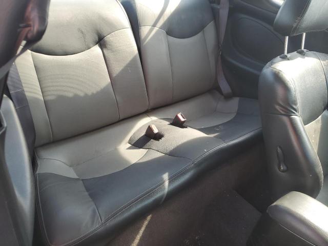 Photo 10 from auction – 2000 HYUNDAI TIBURON with VIN KMHJG35F0YU182247