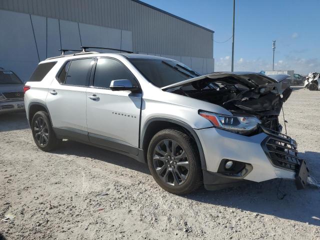 Photo 4 from auction – 2018 CHEVROLET TRAVERSE R with VIN 1GNERJKX2JJ155261