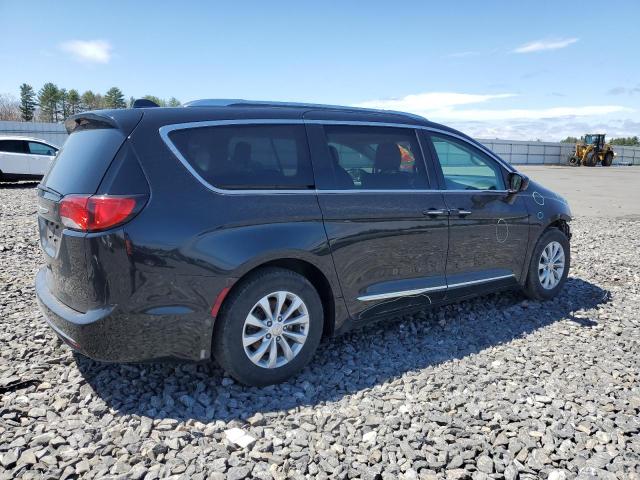 Photo 3 from auction – 2018 CHRYSLER PACIFICA T with VIN 2C4RC1BG0JR278029