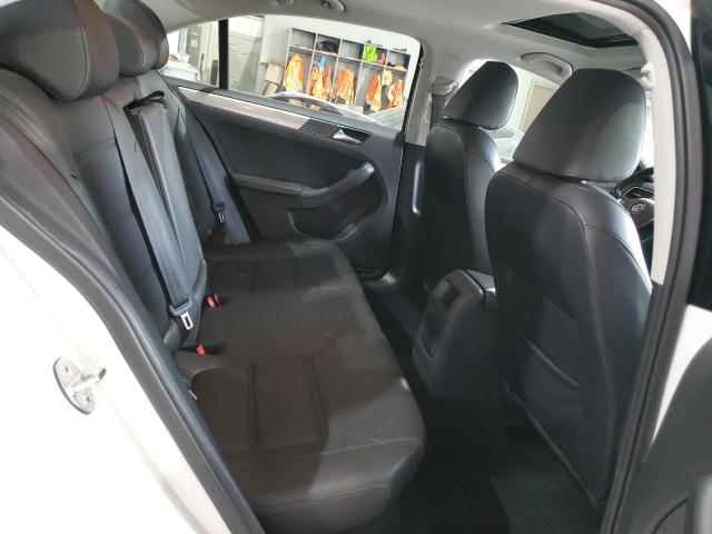 Photo 10 from auction – 2017 VOLKSWAGEN JETTA SE with VIN 3VWDB7AJ3HM397012