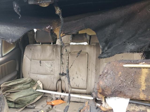 Photo 10 from auction – 2004 TOYOTA SEQUOIA LI with VIN 5TDBT48A24S221400