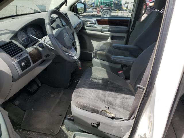 Photo 7 from auction – 2010 CHRYSLER TOWN & COU with VIN 2A4RR5D1XAR287216
