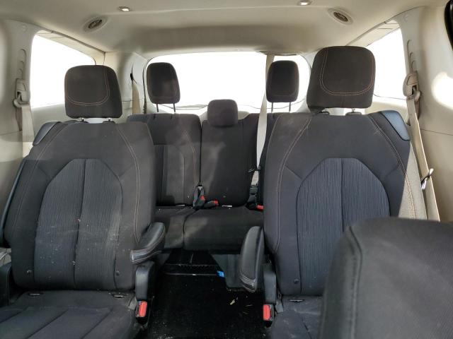 Photo 10 from auction – 2017 CHRYSLER PACIFICA T with VIN 2C4RC1DG0HR519028