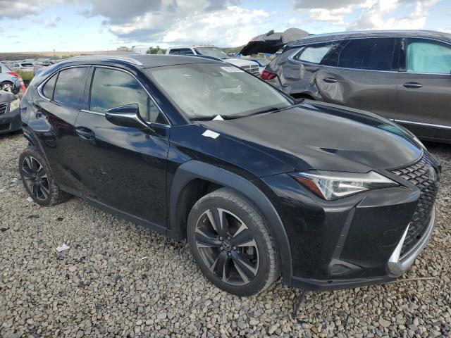 Photo 4 from auction – 2019 LEXUS UX 200 with VIN JTHY3JBH5K2005803
