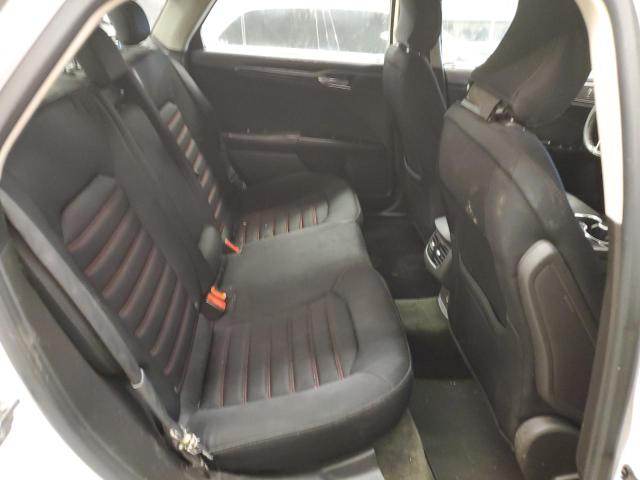 Photo 10 from auction – 2016 FORD FUSION SE with VIN 3FA6P0LU6GR127193
