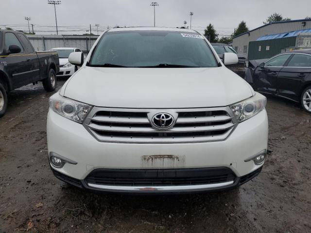 Photo 5 from auction – 2013 TOYOTA HIGHLANDER with VIN 5TDBK3EH6DS240420