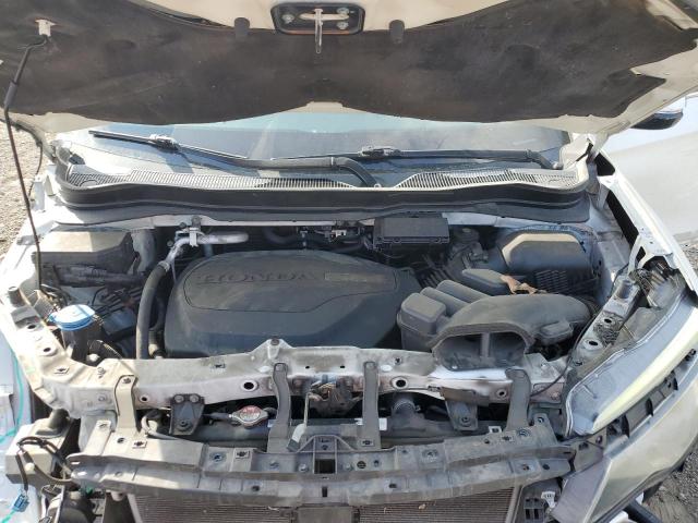 Photo 12 from auction – 2017 HONDA PILOT TOUR with VIN 5FNYF5H9XHB002658
