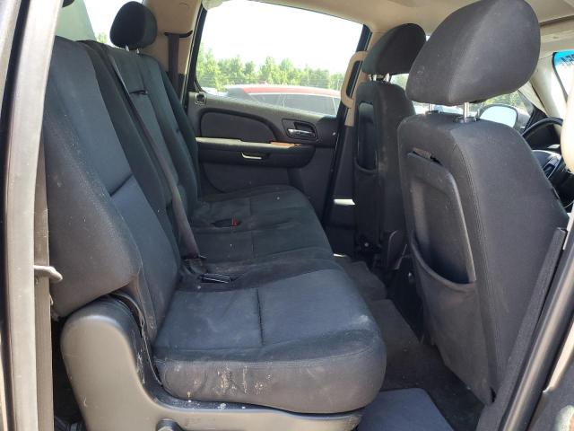 Photo 11 from auction – 2010 CHEVROLET SUBURBAN C with VIN 1GNUCHE0XAR229693