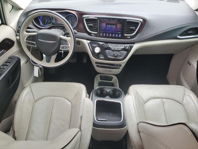 Photo 8 from auction – 2017 CHRYSLER PACIFICA L with VIN 2C4RC1GG2HR643152