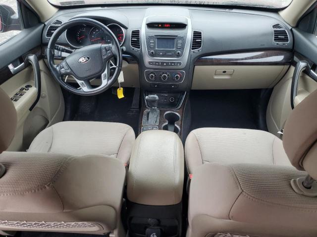 Photo 8 from auction – 2014 KIA SORENTO LX with VIN 5XYKTDA79EG462108