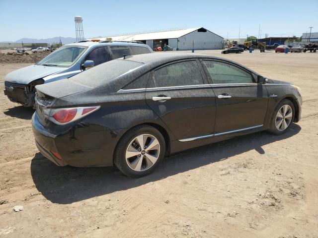 Photo 3 from auction – 2012 HYUNDAI SONATA HYB with VIN KMHEC4A42CA031105