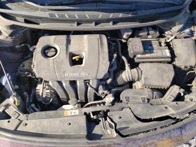 Photo 11 from auction – 2018 KIA FORTE LX with VIN 3KPFK4A72JE227979