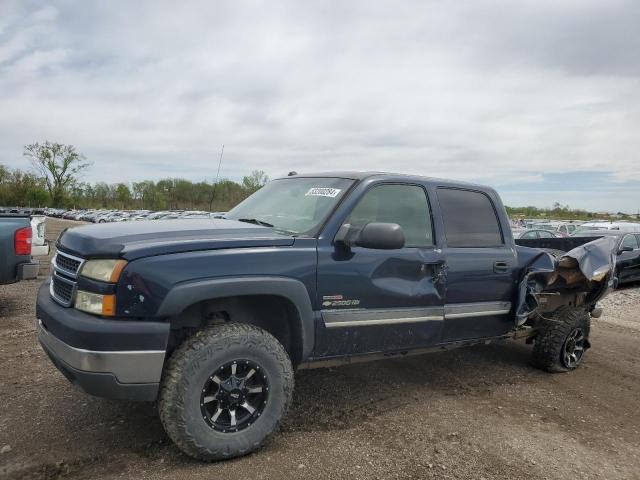 CHEVROLET SILVERADO 2005 with VIN 1GCHK23285F885994 - Photo from auction