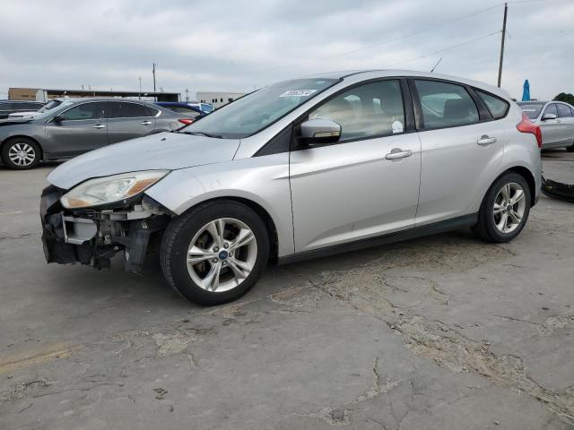 FORD FOCUS SE 2014 مع رقم تعريف المركبة 1FADP3K27EL313846 - صورة من المزاد