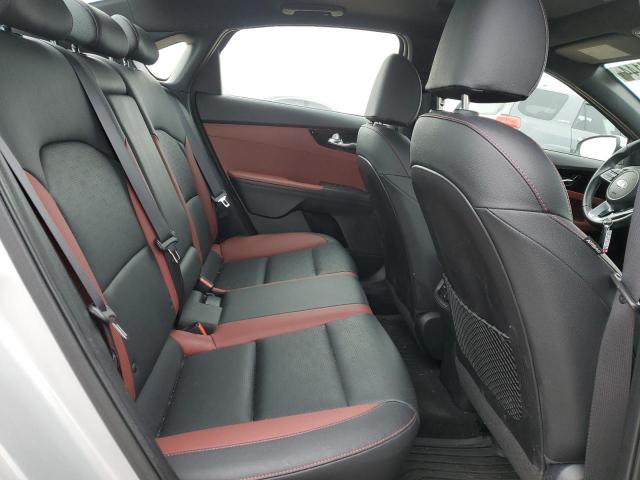 Photo 10 from auction – 2020 KIA FORTE EX with VIN 3KPF54AD6LE211803