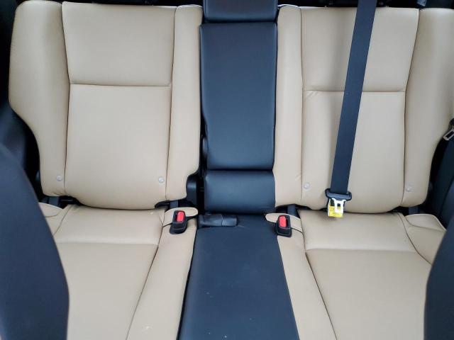 Photo 10 from auction – 2017 TOYOTA RAV4 LIMIT with VIN 2T3YFREV9HW396477