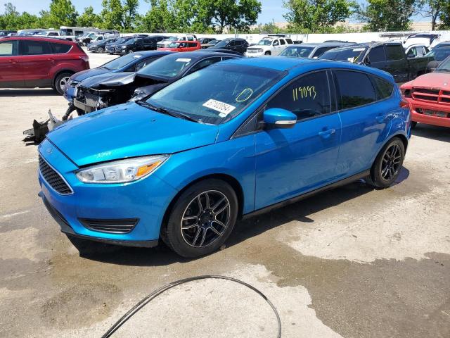 FORD FOCUS SE 2015 with VIN 1FADP3K27FL211402 - Photo from auction