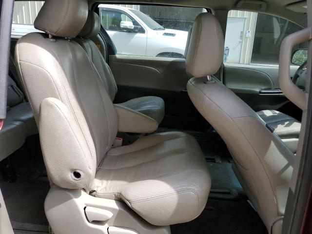 Photo 11 from auction – 2011 TOYOTA SIENNA with VIN 5TDZK3DC9BS100301