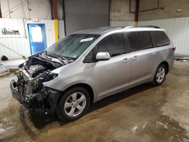 Photo 1 from auction – 2017 TOYOTA SIENNA LE with VIN 5TDKZ3DC5HS856875