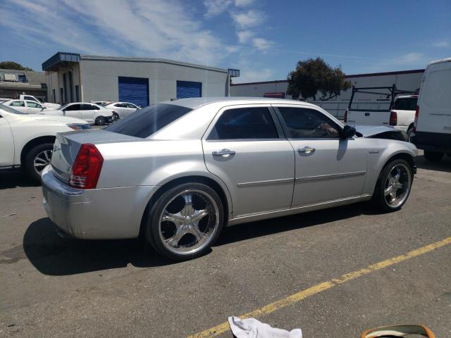 Photo 3 from auction – 2009 CHRYSLER 300C with VIN 2C3LA63T39H584300