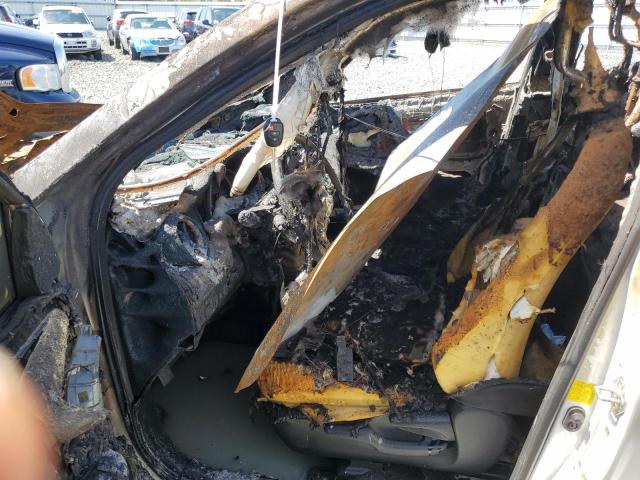 Photo 7 from auction – 2013 TOYOTA RAV4 XLE with VIN 2T3RFREV5DW044611