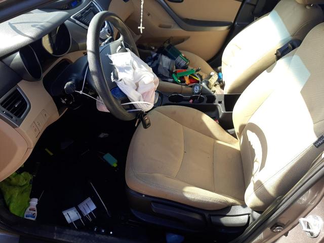 Photo 7 from auction – 2012 HYUNDAI ELANTRA GL with VIN 5NPDH4AE7CH067620