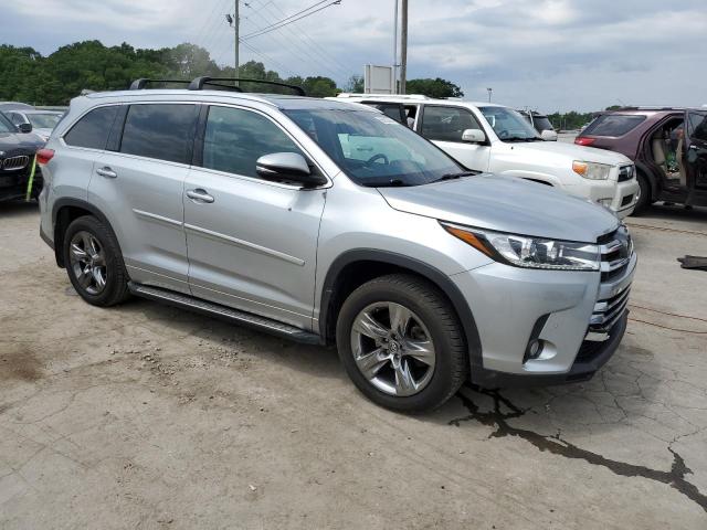 Photo 4 from auction – 2017 TOYOTA HIGHLANDER with VIN 5TDDZRFH1HS398546