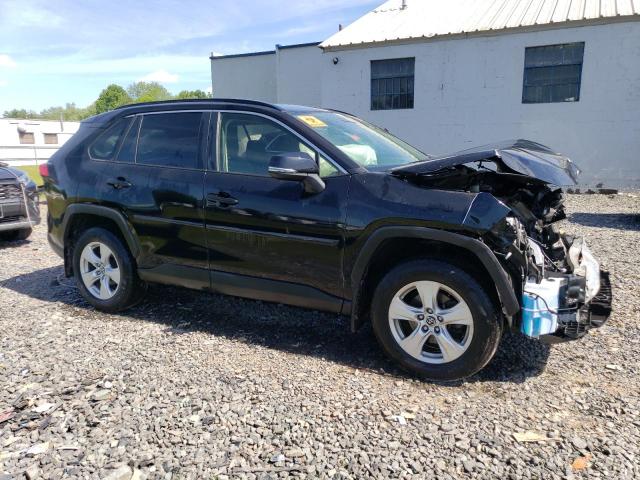 Photo 4 from auction – 2019 TOYOTA RAV4 XLE with VIN JTMP1RFV5KJ020261