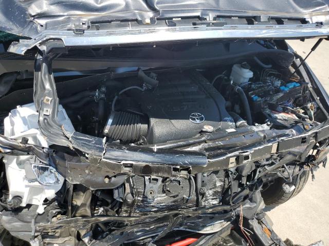 Фото 11 с аукциона – 2018 TOYOTA SEQUOIA с VIN 5TDZY5G1XJS072091