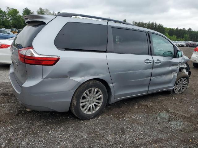 Photo 3 from auction – 2015 TOYOTA SIENNA XLE with VIN 5TDYK3DC3FS591501