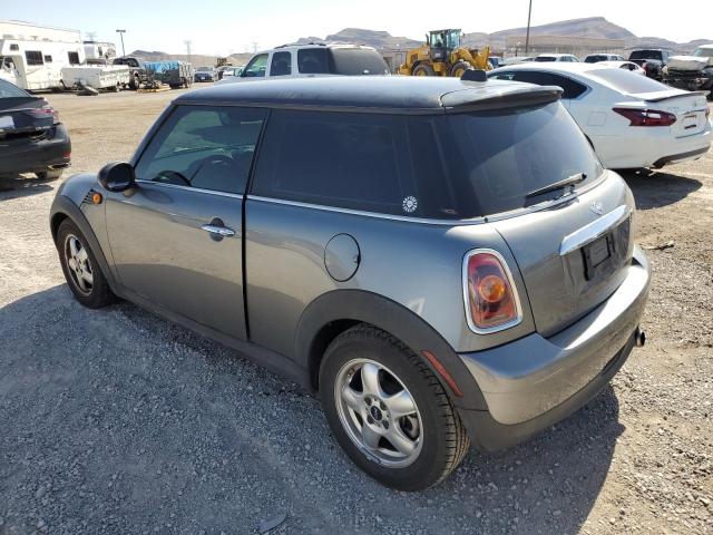 Photo 2 from auction – 2010 MINI COOPER with VIN WMWMF3C57ATZ21850