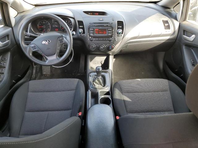 Photo 8 from auction – 2017 KIA FORTE LX with VIN 3KPFK4A74HE029575