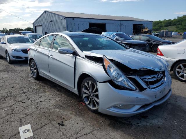 Photo 4 from auction – 2013 HYUNDAI SONATA SE with VIN 5NPEC4ABXDH586901