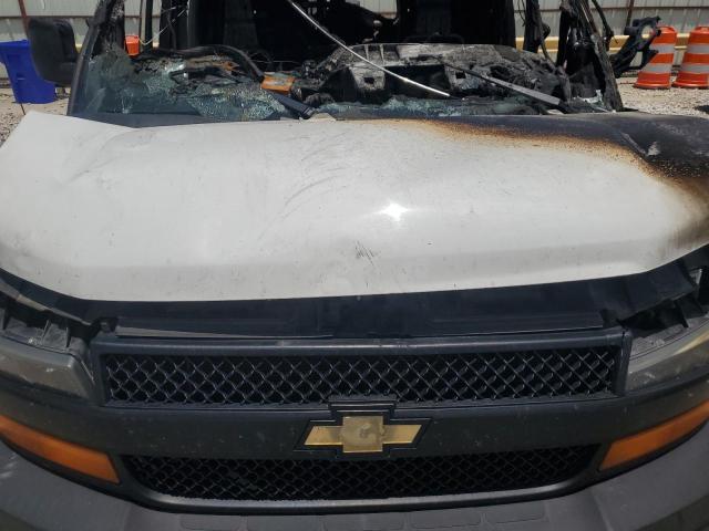 Photo 12 from auction – 2019 CHEVROLET EXPRESS G2 with VIN 1GCWGBFPXK1171065