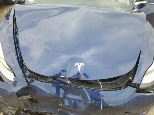 Photo 11 from auction – 2017 TESLA MODEL 3 with VIN 5YJ3E1EA0HF003015