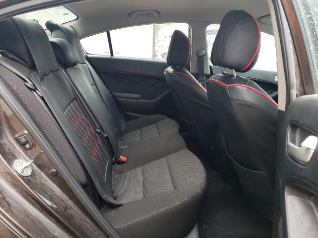 Photo 10 from auction – 2017 KIA FORTE LX with VIN 3KPFK4A76HE061220