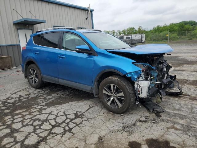 Photo 4 from auction – 2017 TOYOTA RAV4 XLE with VIN 2T3RFREV6HW677284