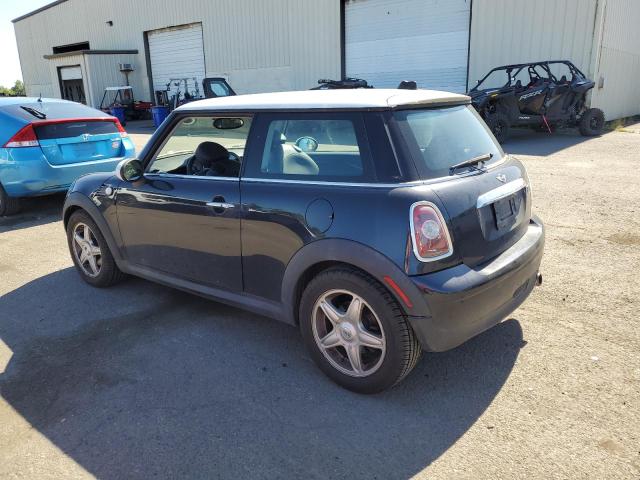 Photo 2 from auction – 2008 MINI COOPER with VIN WMWMF335X8TU63814