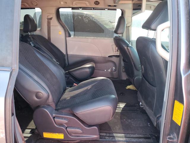 Photo 11 from auction – 2011 TOYOTA SIENNA SPO with VIN 5TDXK3DCXBS134092