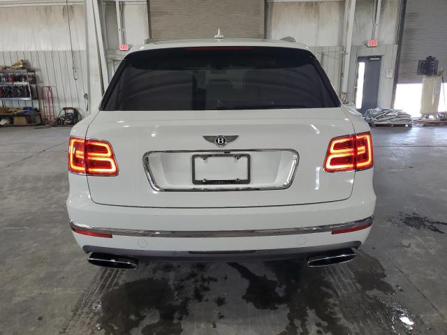 Photo 6 from auction – 2018 BENTLEY BENTAYGA with VIN SJAAC2ZVXJC019209