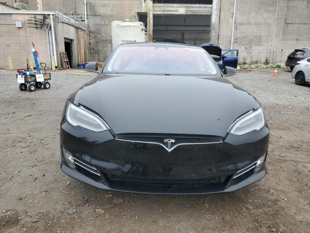 Photo 5 from auction – 2019 TESLA MODEL S with VIN 5YJSA1E22KF301461