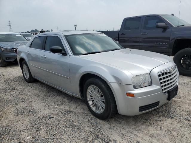 Photo 4 from auction – 2009 CHRYSLER 300 LX with VIN 2C3KA43D29H565083