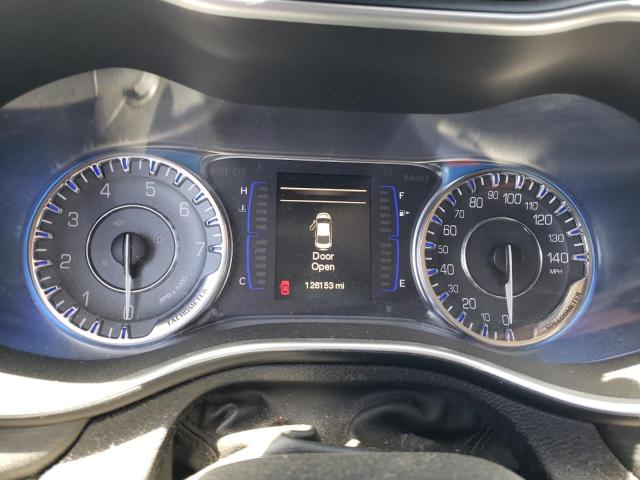 Photo 9 from auction – 2015 CHRYSLER 200 LIMITE with VIN 1C3CCCAB4FN704577