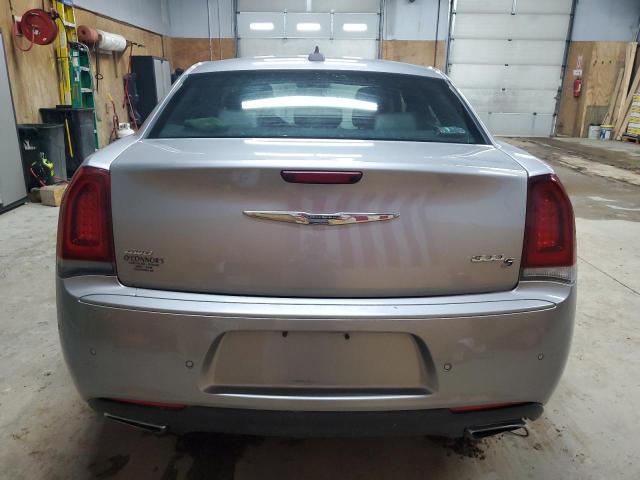 Photo 6 from auction – 2018 CHRYSLER 300 S with VIN 2C3CCAGG2JH296573