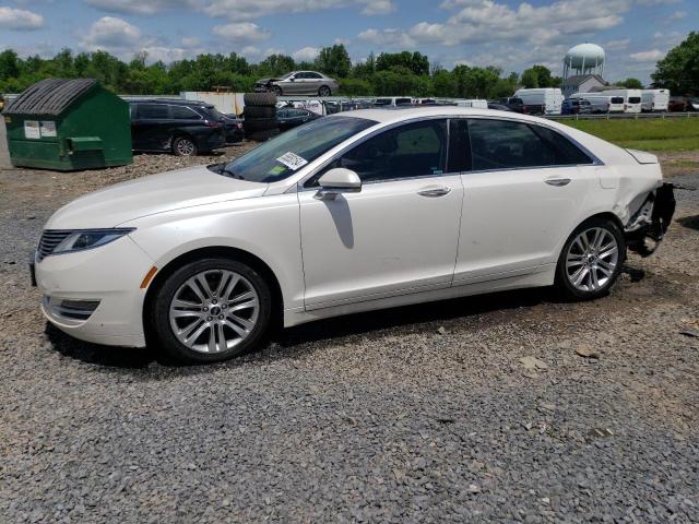 LINCOLN MKZ 2015 with VIN 3LN6L2J99FR608162 - Photo from auction