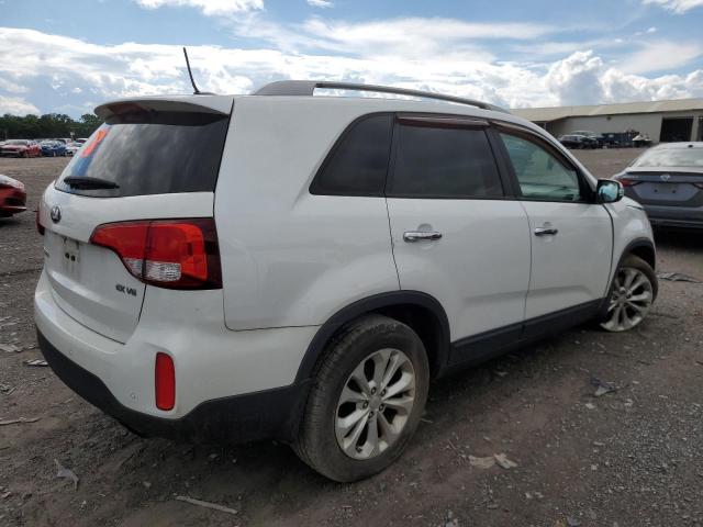 Photo 3 from auction – 2015 KIA SORENTO EX with VIN 5XYKU4A75FG588092