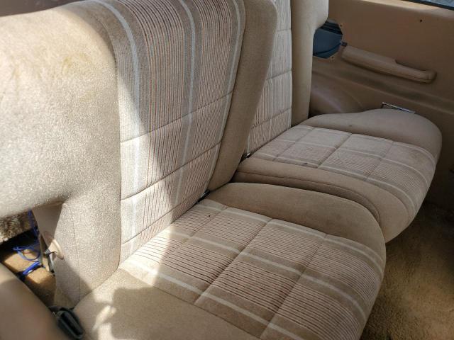 Photo 11 from auction – 1985 FORD BRONCO II with VIN 1FMBU14S2FUA61247