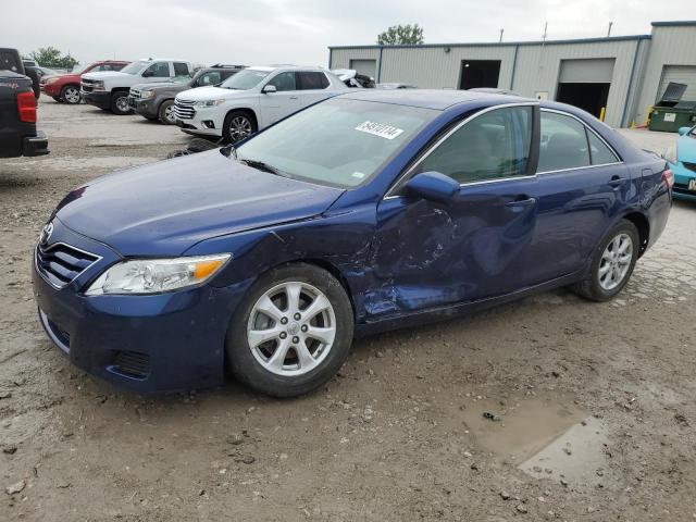 TOYOTA CAMRY BASE 2011 z numerem VIN 4T1BF3EK1BU724175 - Zdjęcie z aukcji